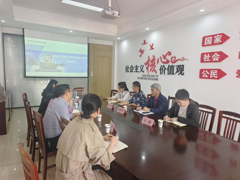 811d625f1e065684ef915d84d72be10